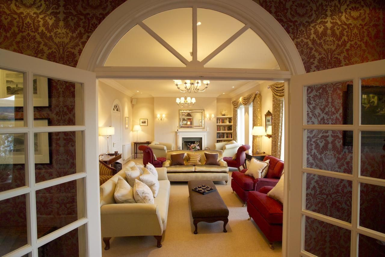 Loch Ness Lodge Drumnadrochit Extérieur photo